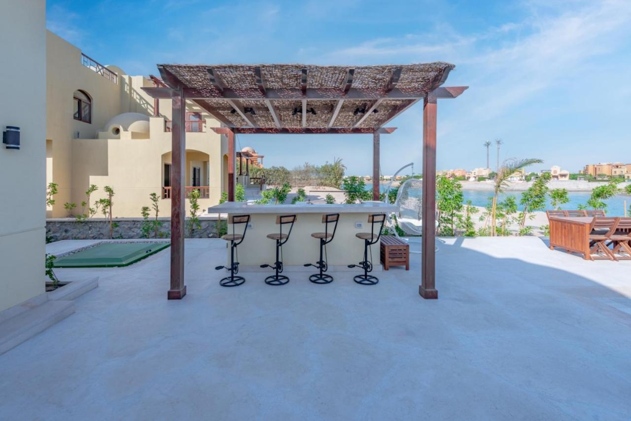 Villa Fresh Breeze High-end 2br With Private Pool, Sabina, El Gouna *